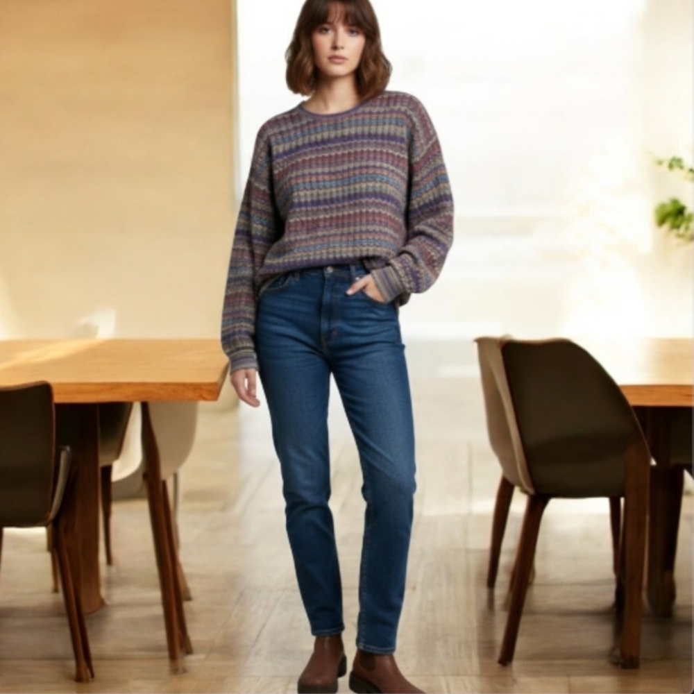 Vintage St Raphael  V-Neck Sweater